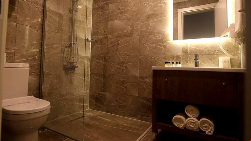 Plaza Hotel Izmir Eksteriør billede